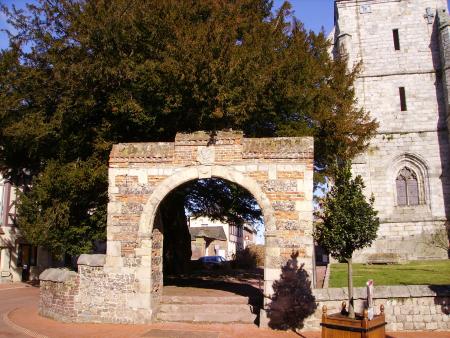 LE PORCHE DE L'EGLISE
